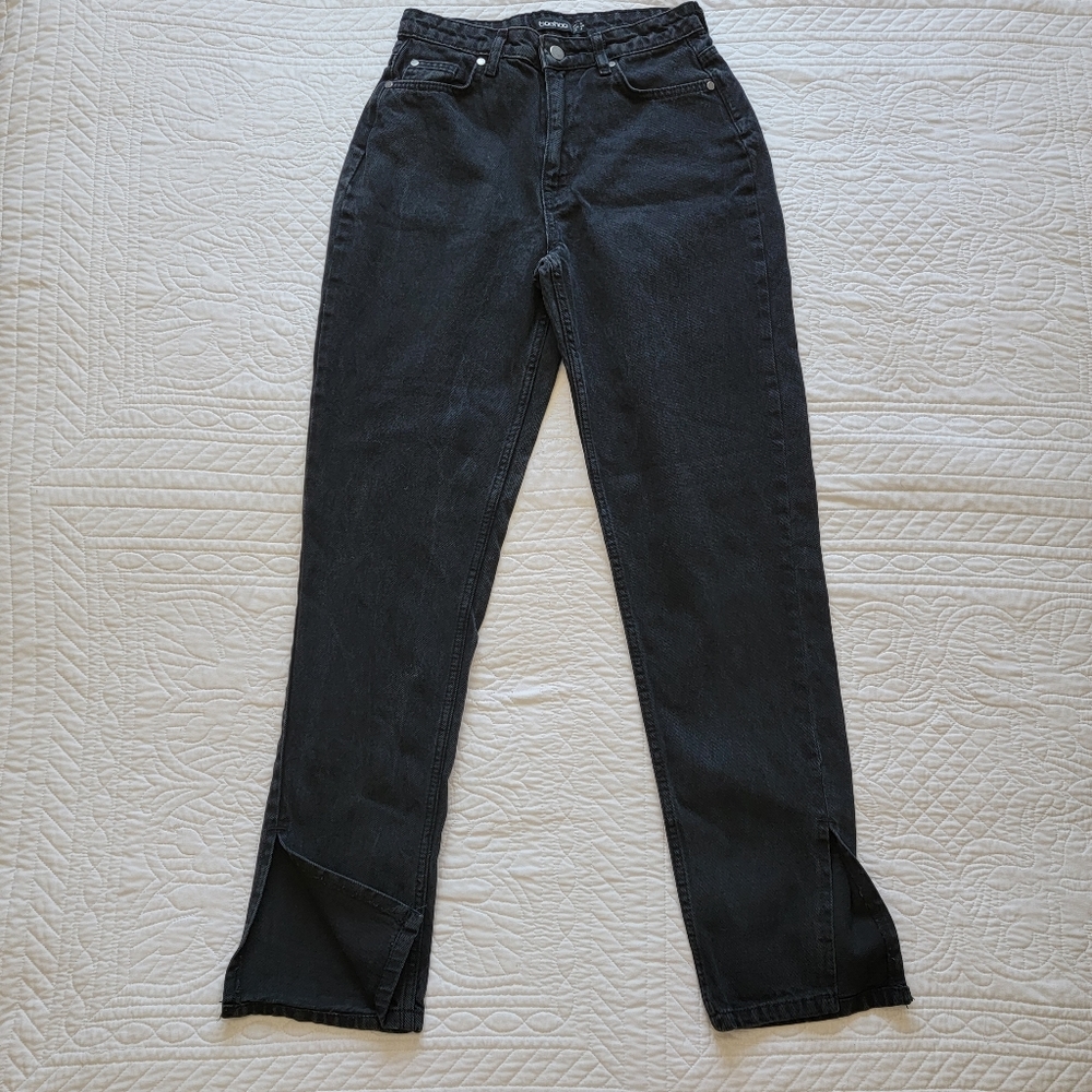 Boohoo High Waisted Split Hem Straight Leg Black Jeans Size 4
